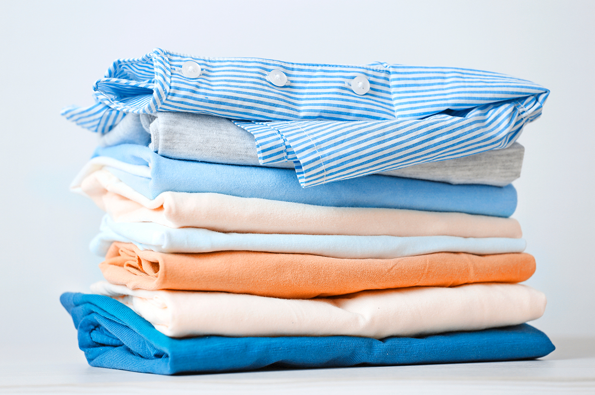 Giặt sấy quần áo cho khách hàng tại 247